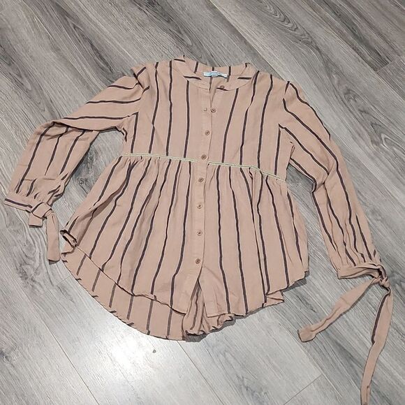 She + Sky Boho Taupe Navy Striped Tie Top - Picture 1 of 8